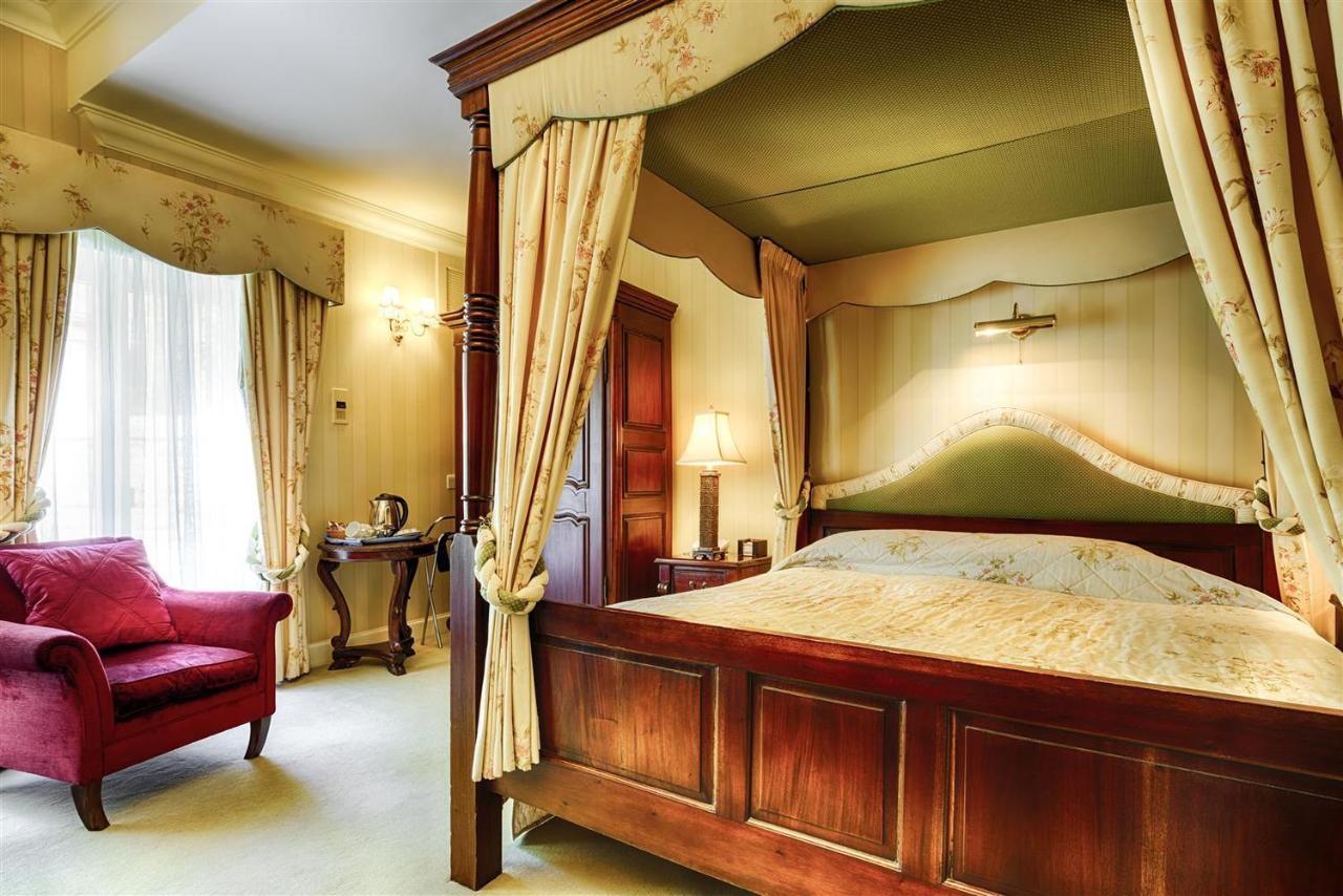 Mansion House Hotel 엘긴 외부 사진